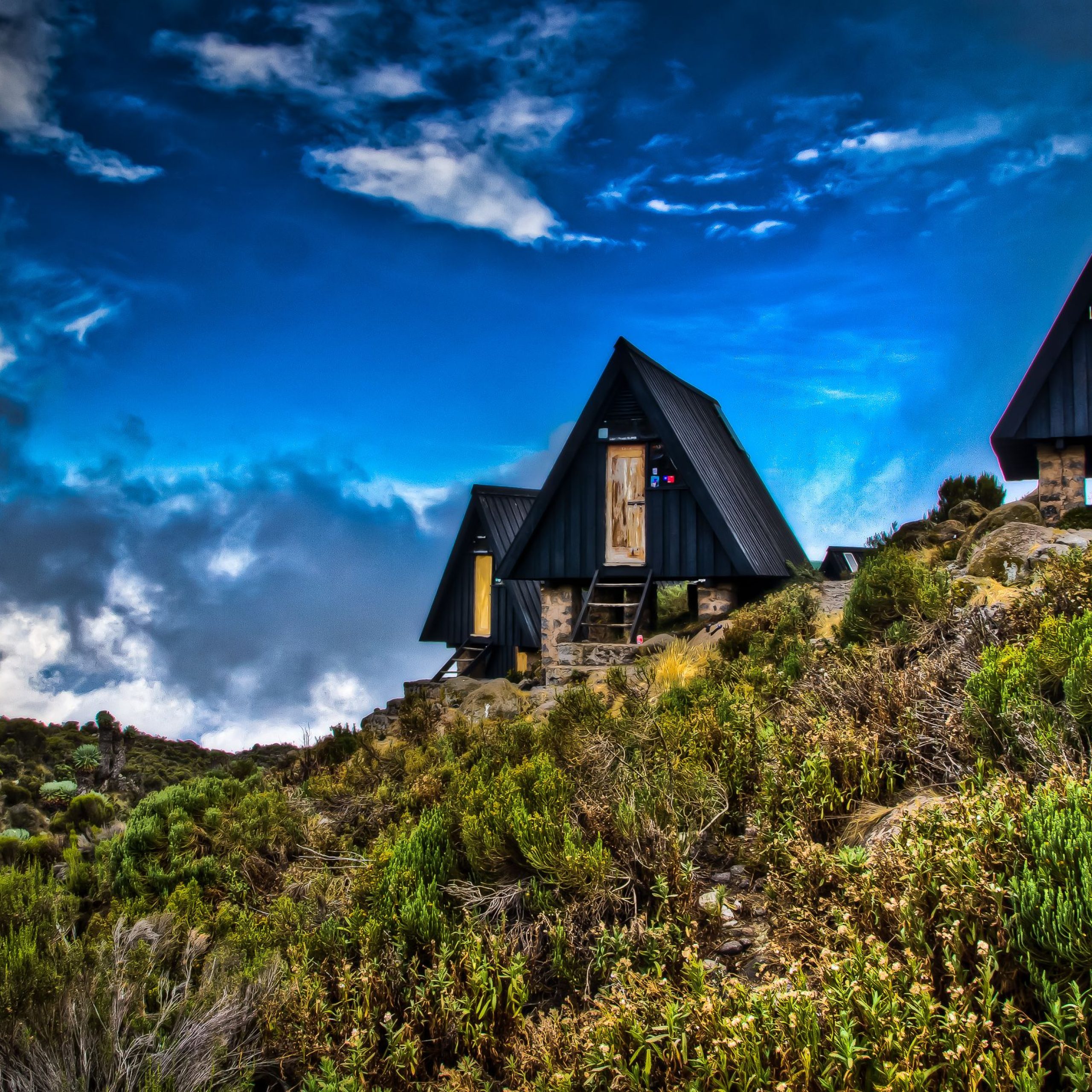 horombo-huts-mount-kilimanjaro-scaled